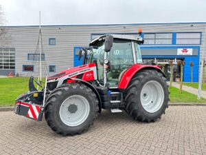 Massey Ferguson 5S.105 Dyna-6