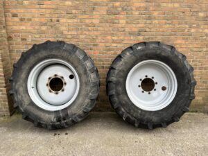 TRELLEBORG TM 600 380/85R28