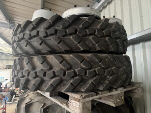 ALLIANCE 270/95R48