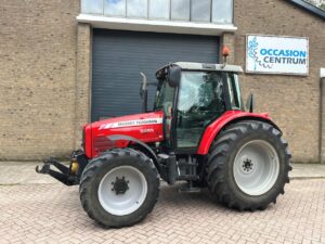 Massey Ferguson 5455 Dyna-4