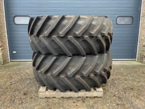 TRELLEBORG TM 800 650/65R38