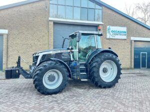 Massey Ferguson 7S.210 Dyna-VT Exclusive